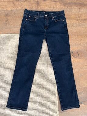 GAP Women's Deep Indigo Straight Leg Jeans